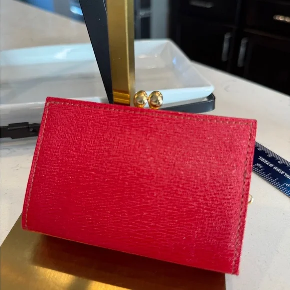 Burberrys of London NWOT Kisslock Coin Purse Navy Logo Box - Picture 4 of 9